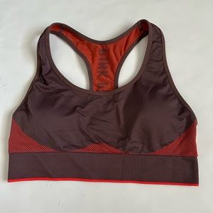 Victoria’s Secret Pink Sport Bra Size M
